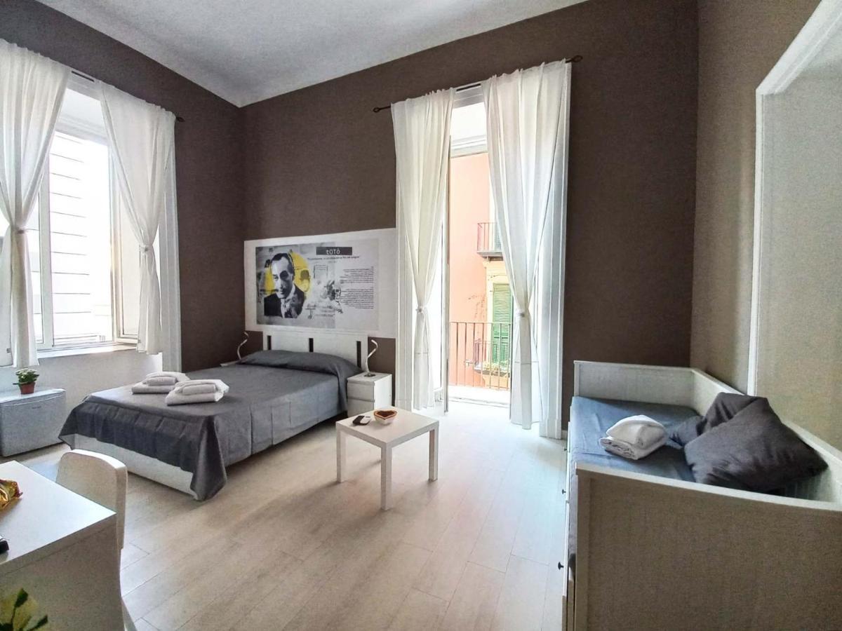 Le Stanze Di Partenope Napoli Bagian luar foto